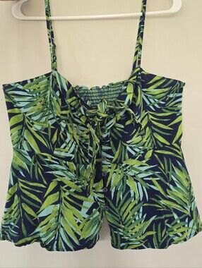 sofia by sofia vergara Navy Blue/Green Tropical Leaf Button-Front Tie Front!